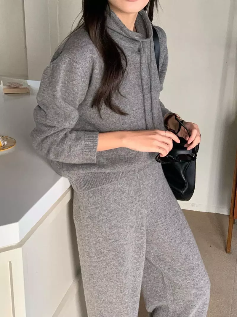 Baking Powder - Korean Women Fashion - #womensfashion - Bow Turtleneck Knit Tee - 4