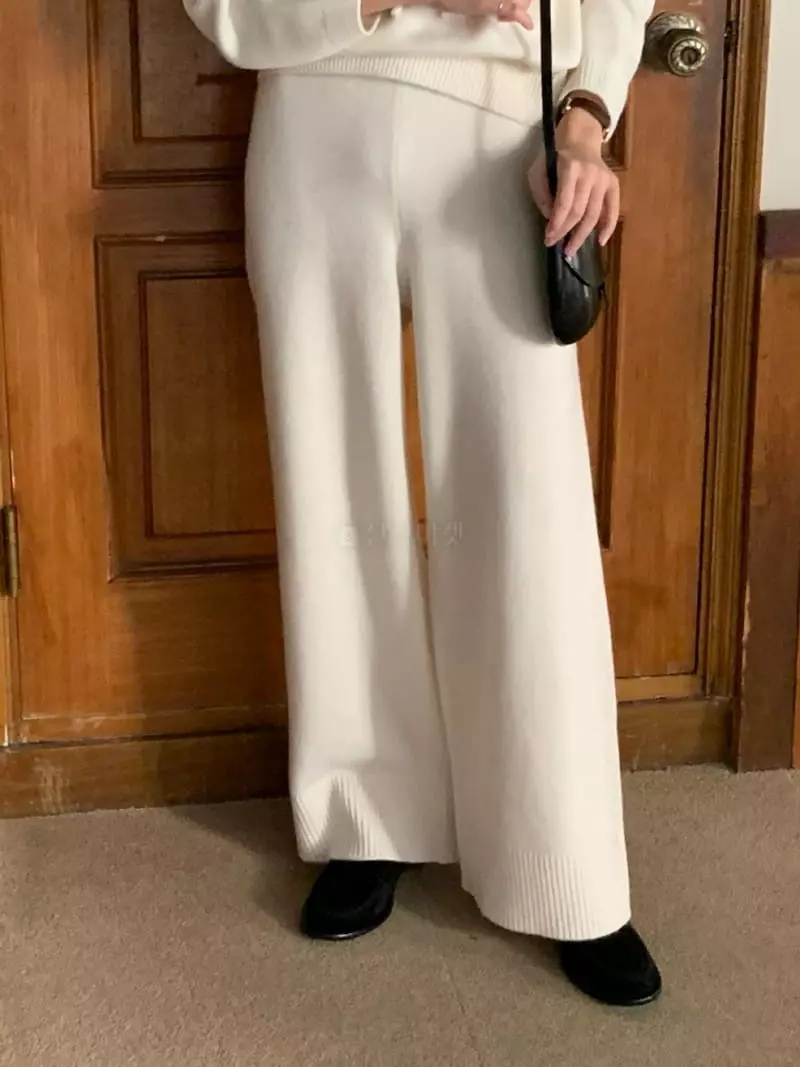 Baking Powder - Korean Women Fashion - #womensfashion - East Knit Pants