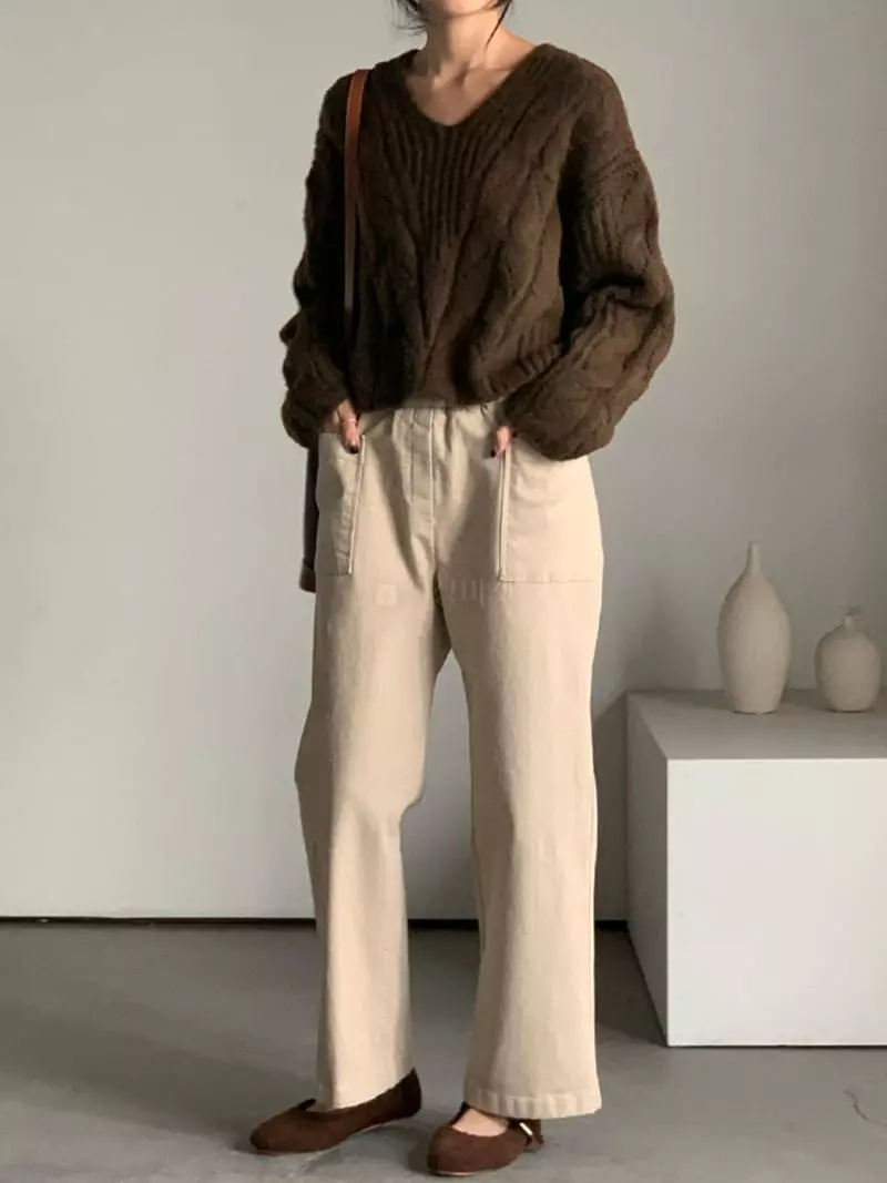 Baribari - Korean Women Fashion - #momslook - Sca V Knit Tee