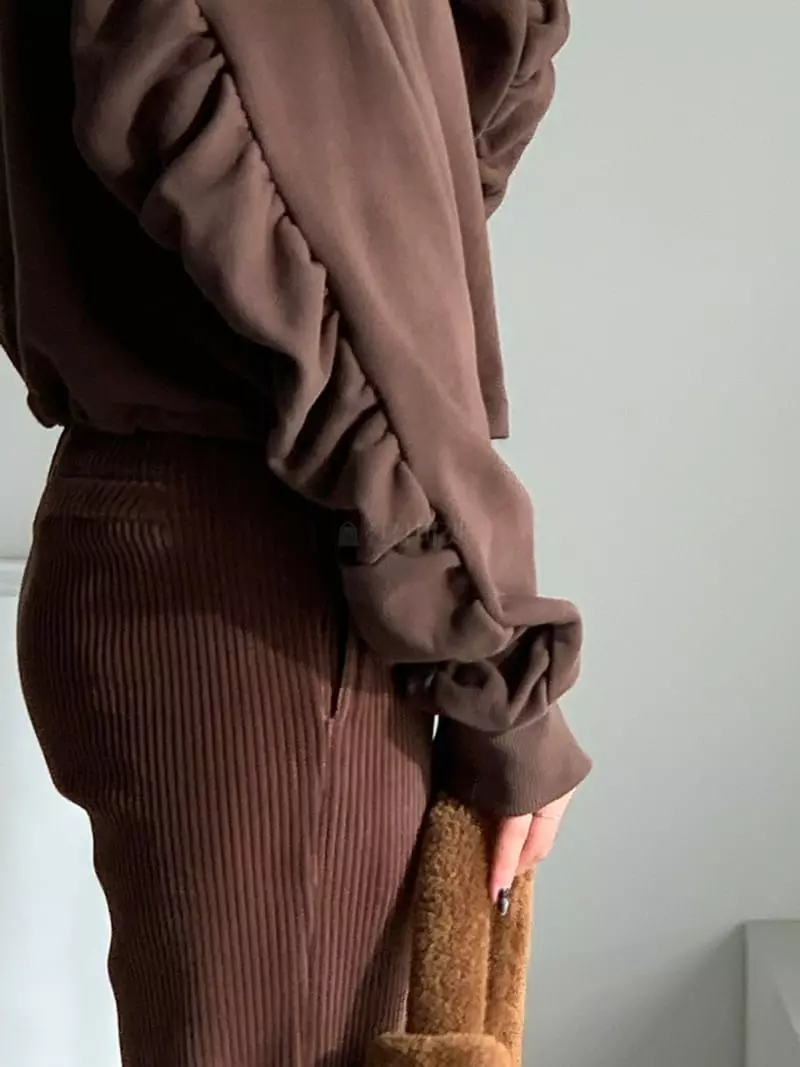 Baribari - Korean Women Fashion - #momslook - Shirring Sweatshirt - 2