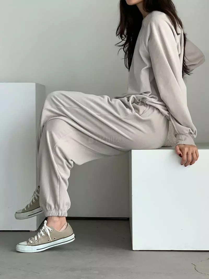 Baribari - Korean Women Fashion - #momslook - Veloure Pants - 10
