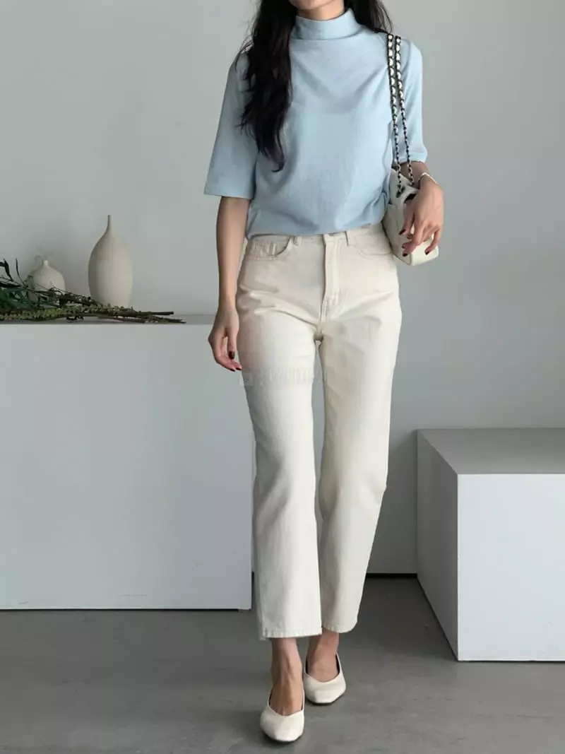 Baribari - Korean Women Fashion - #momslook - Short Sleeve Turtleneck Tee - 6