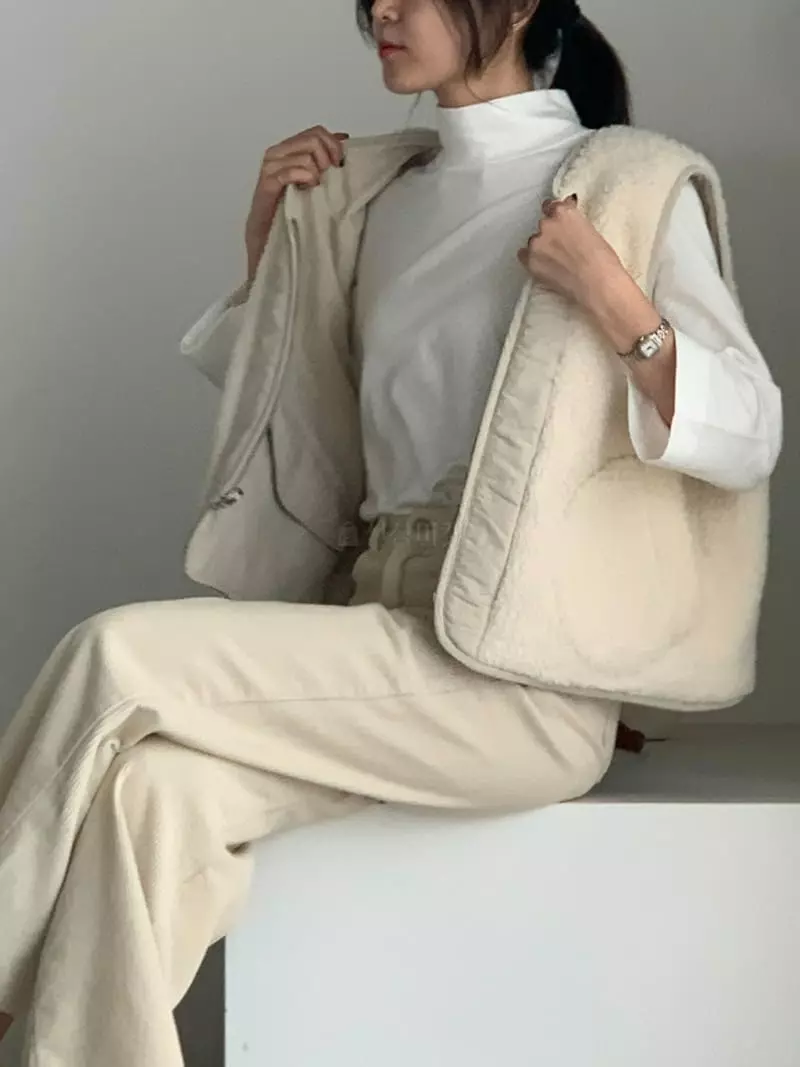 Baribari - Korean Women Fashion - #momslook - Reversible Vest - 2