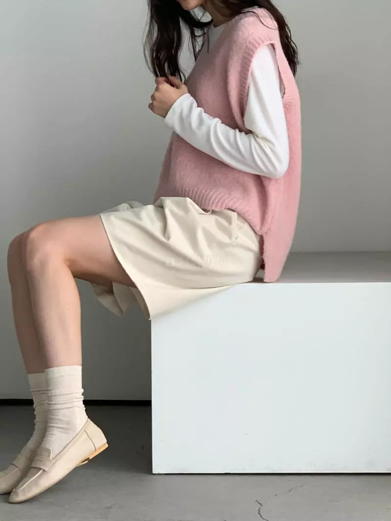 Baribari - Korean Women Fashion - #restrostyle - Peach Shorts - 7