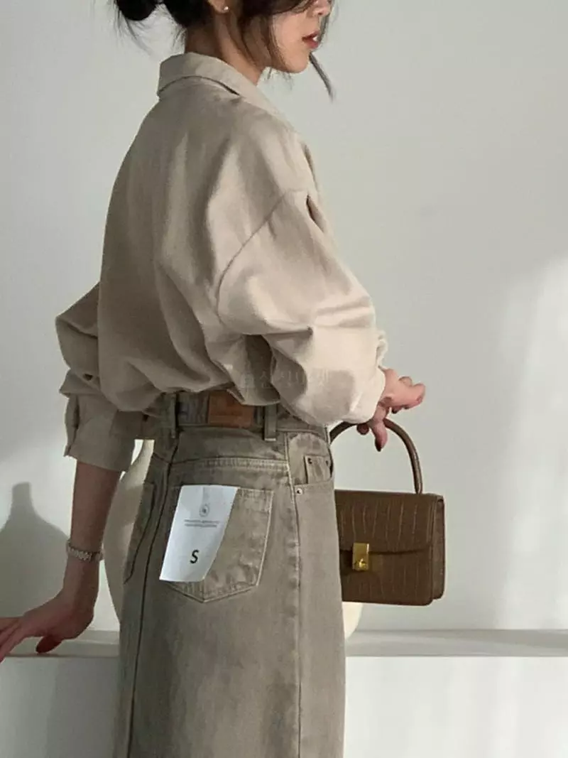 Baribari - Korean Women Fashion - #restrostyle - Rib Crop SHIrt - 2