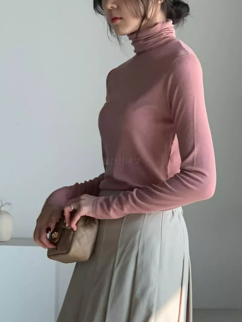 Baribari - Korean Women Fashion - #thelittlethings - Cutting Turtleneck Tee