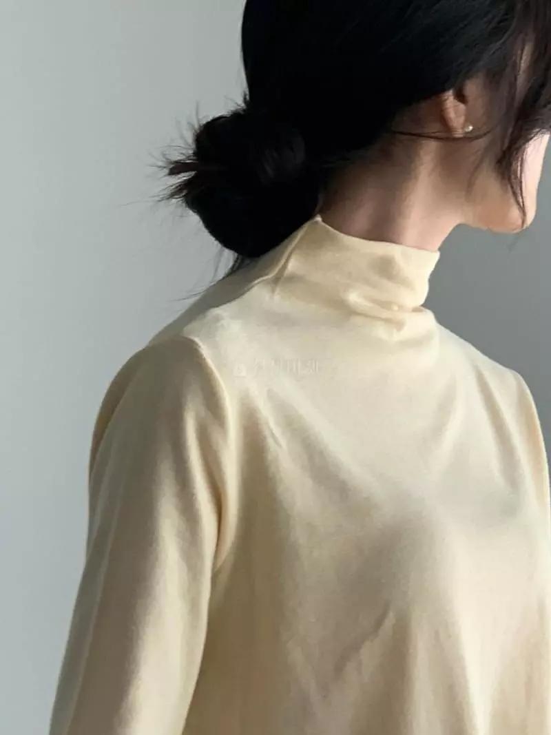 Baribari - Korean Women Fashion - #vintagekidsstyle - Short Sleeve Turtleneck Tee - 11