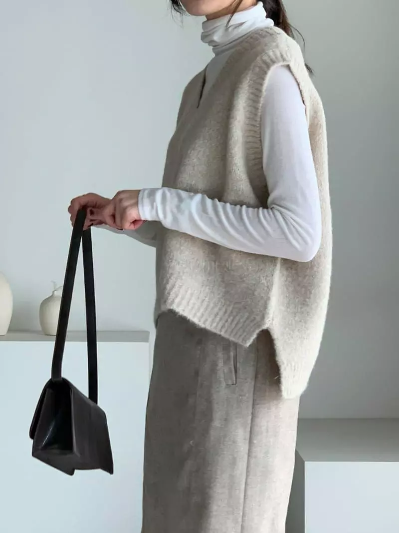 Baribari - Korean Women Fashion - #womensfashion - Bookle V Vest - 3