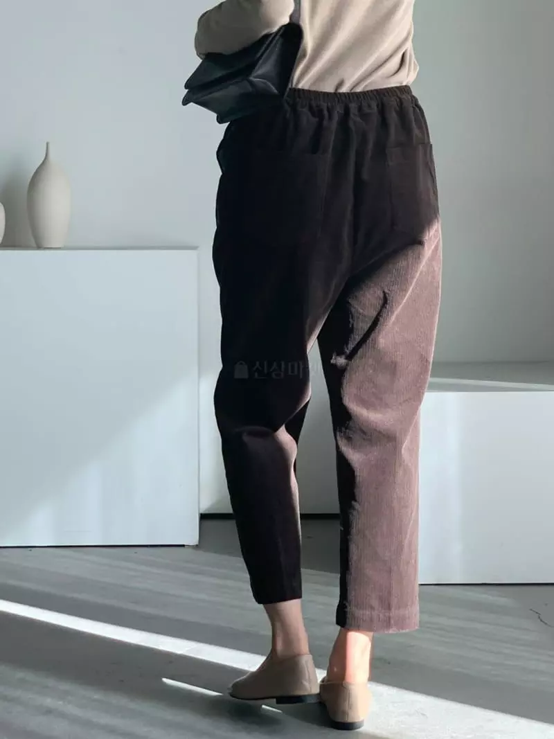 Baribari - Korean Women Fashion - #womensfashion - Rib Pocket Pants - 12