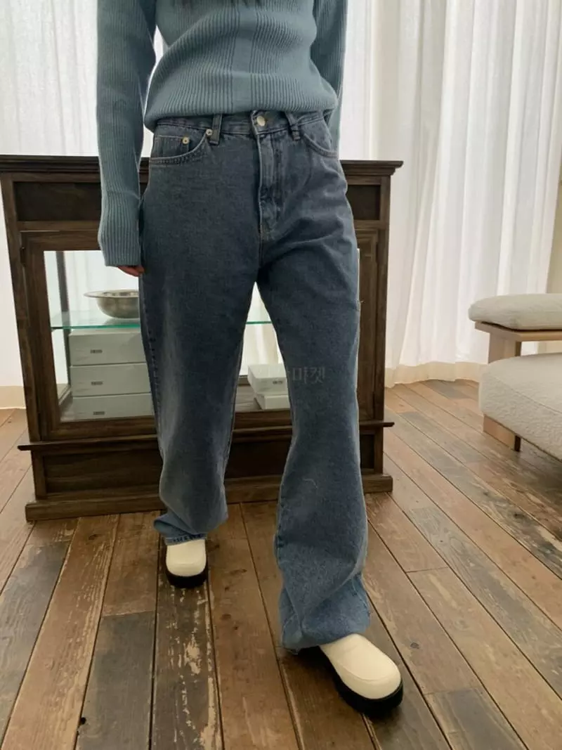 Better - Korean Women Fashion - #womensfashion - Pocket Fleece Jeans - 4