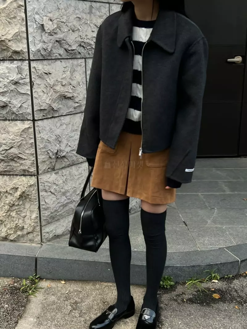Better - Korean Women Fashion - #momslook - Liu Suede Skirt - 4