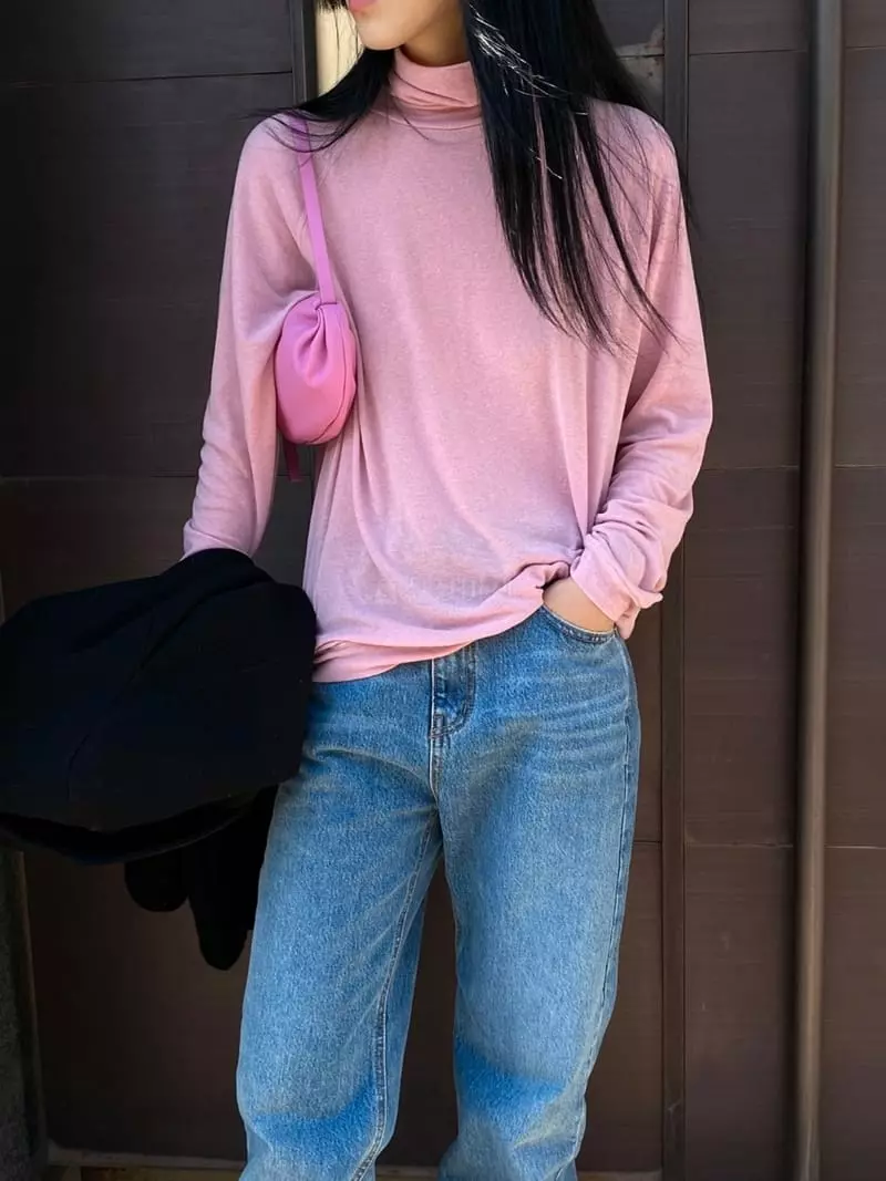 Better - Korean Women Fashion - #womensfashion - Heart Turtleneck Tee