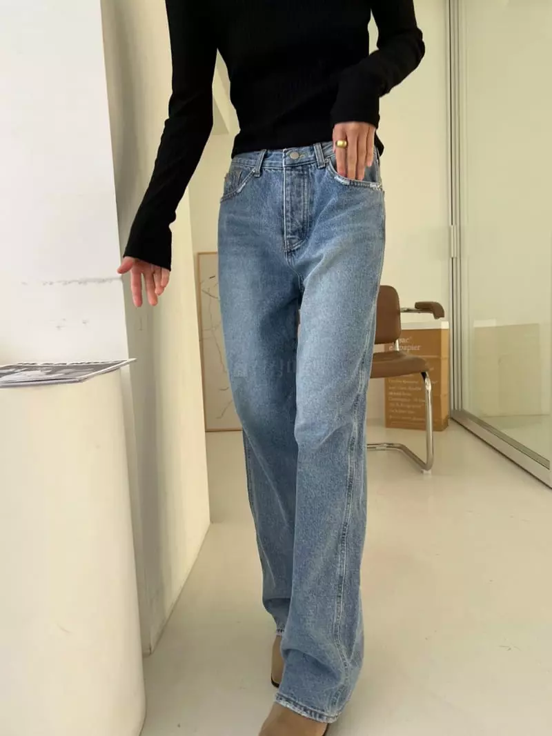 Better - Korean Women Fashion - #womensfashion - Flo Fleece Jeans - 2