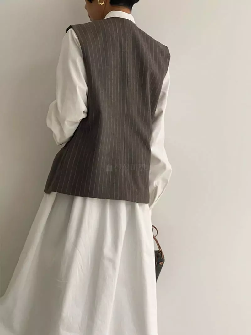 Black Fuchsia - Korean Women Fashion - #restrostyle - Stripes Vest - 4