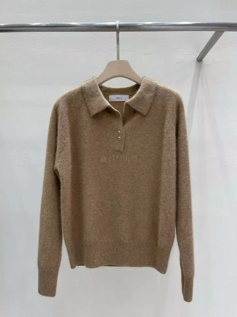 Blanc - Korean Women Fashion - #momslook - Collar V Knit Tee - 2