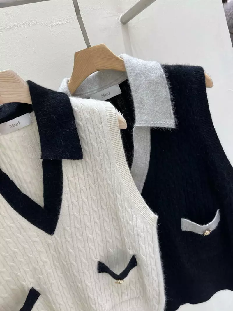 Blanc - Korean Women Fashion - #momslook - Snad Vest - 7