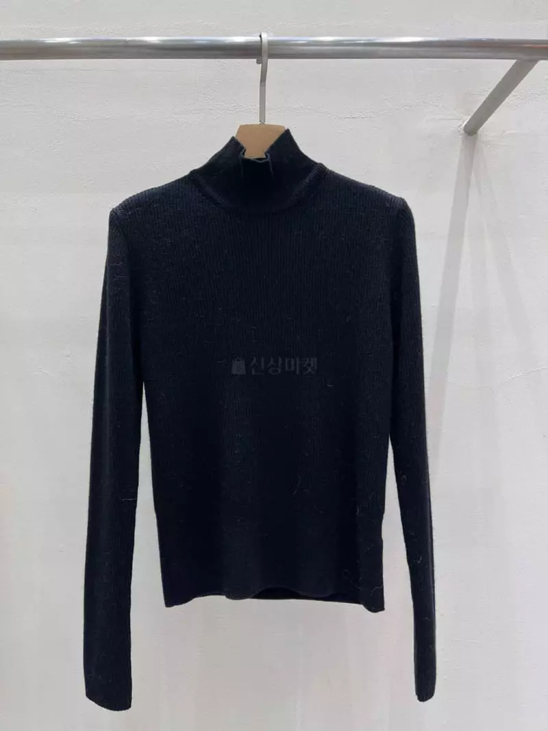 Blanc - Korean Women Fashion - #momslook - Half Turtleneck Knit Tee - 5