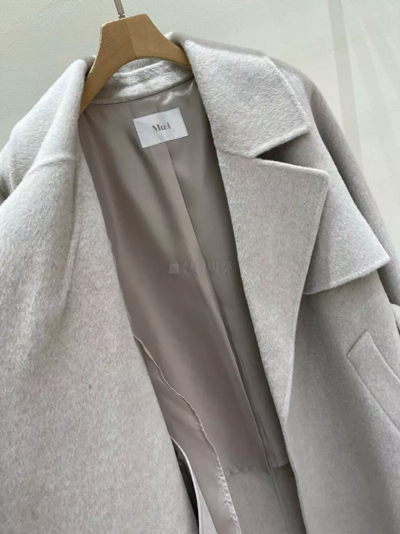 Blanc - Korean Women Fashion - #momslook - Maxy Coat - 3