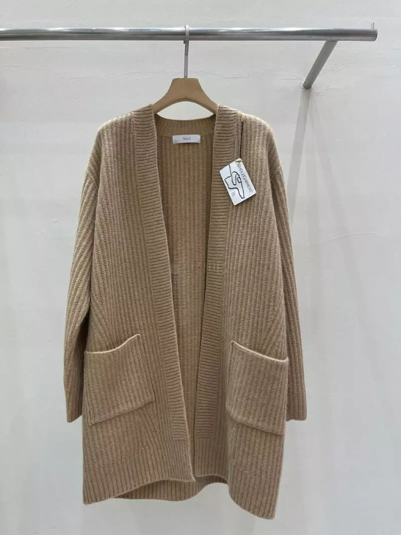 Blanc - Korean Women Fashion - #restrostyle - H Olive Cardigan - 4