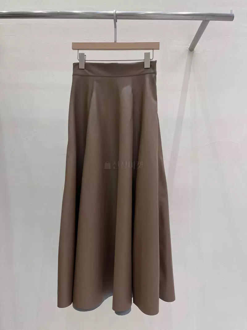 Blanc - Korean Women Fashion - #vintageinspired - Leather Skirt