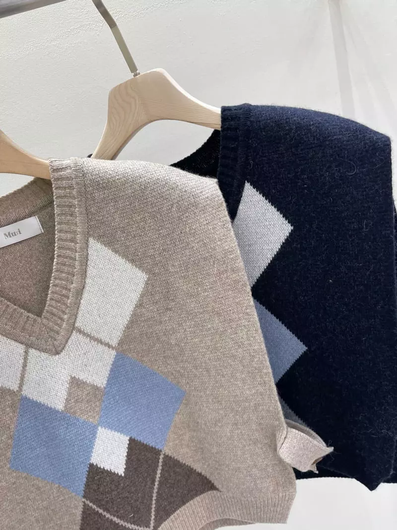 Blanc - Korean Women Fashion - #womensfashion - Argyle Vest - 7