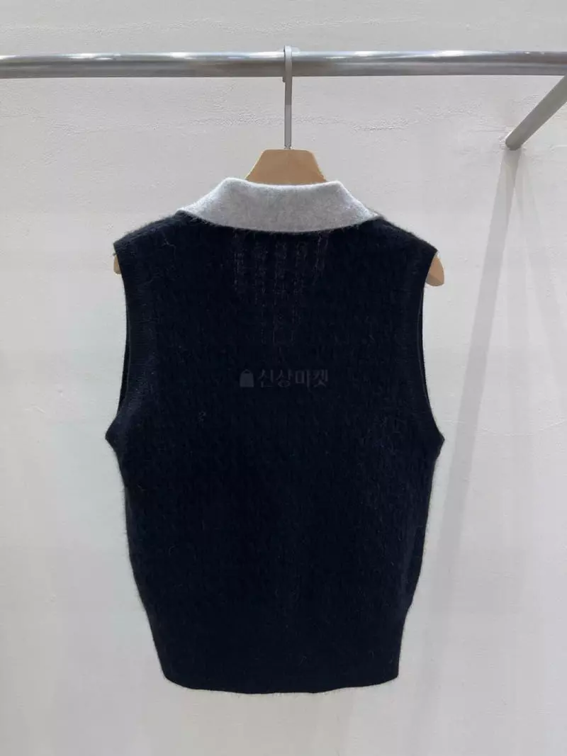 Blanc - Korean Women Fashion - #womensfashion - Snad Vest - 6