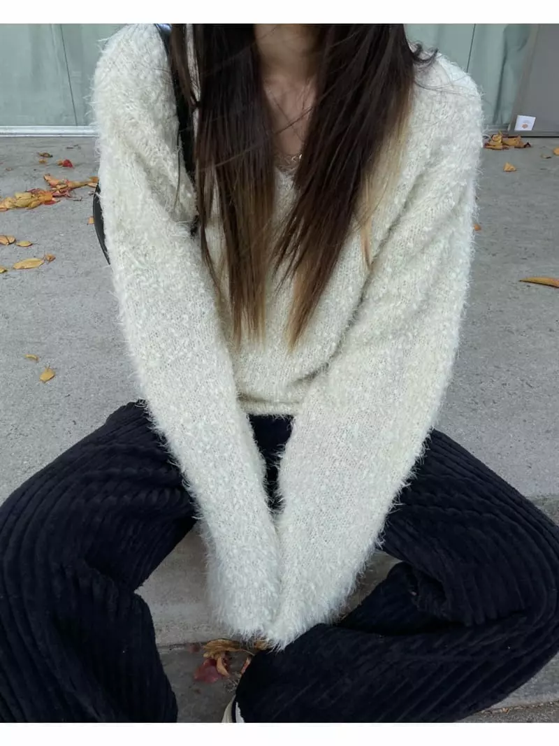Breathe - Korean Women Fashion - #momslook - Rice V Neck Knit Tee - 4