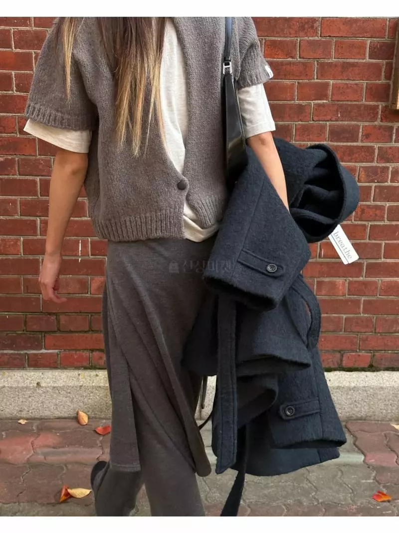 Breathe - Korean Women Fashion - #vintagekidsstyle - Merry Half Cardigan - 10