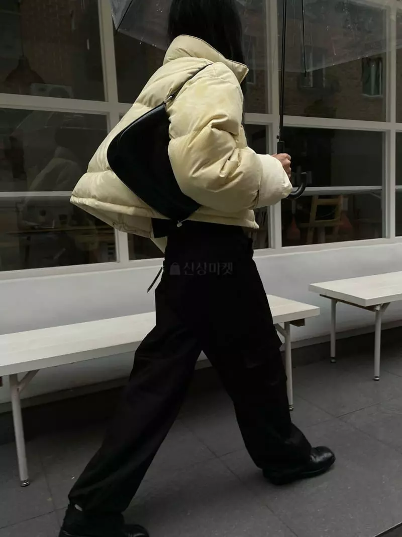 Breathe - Korean Women Fashion - #womensfashion - Turn Up Crop Padding Jacket