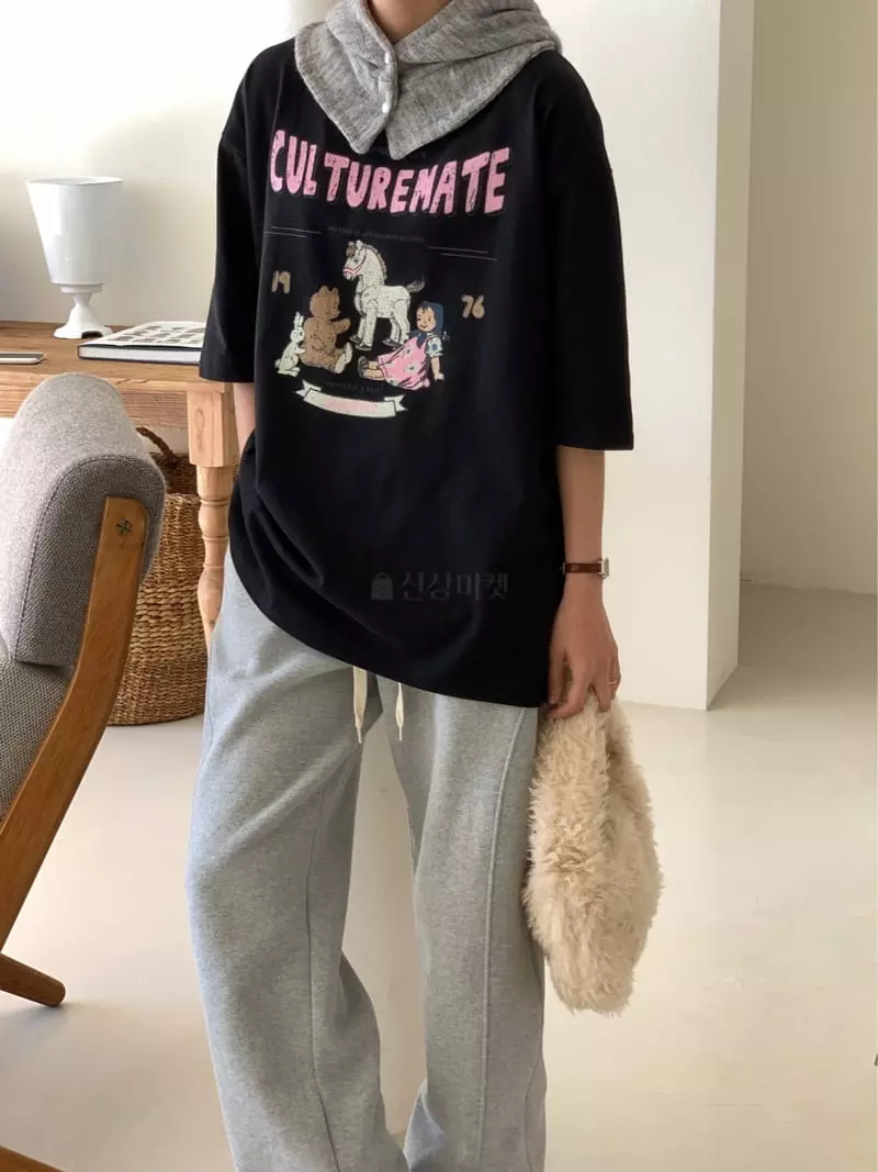 Chapter - Korean Women Fashion - #momslook - Toy Short Sleeves Tee - 11