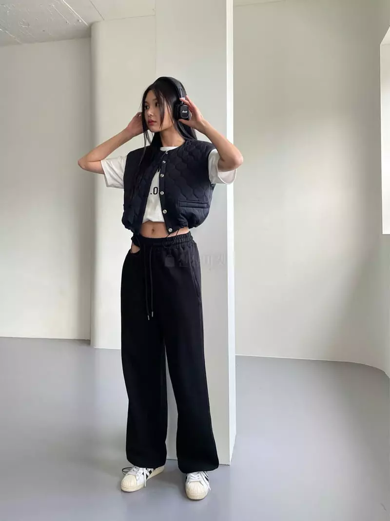 Chapter - Korean Women Fashion - #momslook - Quilting Padding Jumper - 5