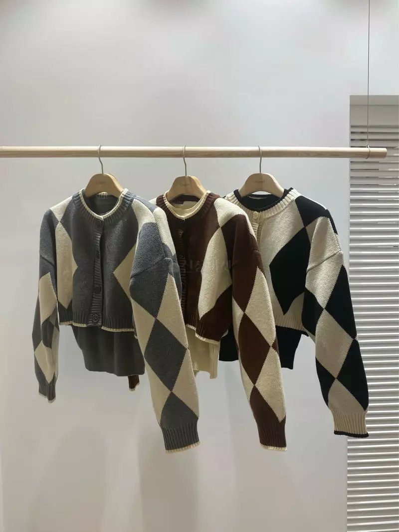 Chapter - Korean Women Fashion - #momslook - Argyle Knit Tee - 6