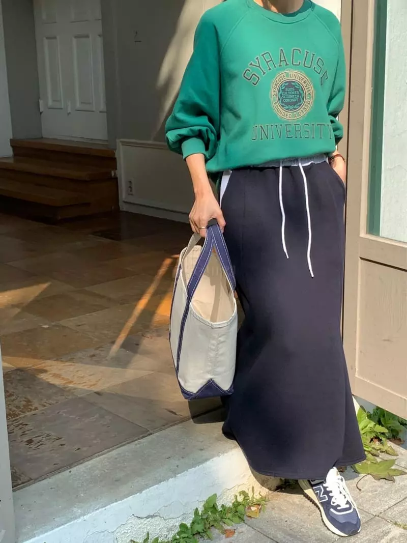 Chapter - Korean Women Fashion - #momslook - Stitch Sweatshirt