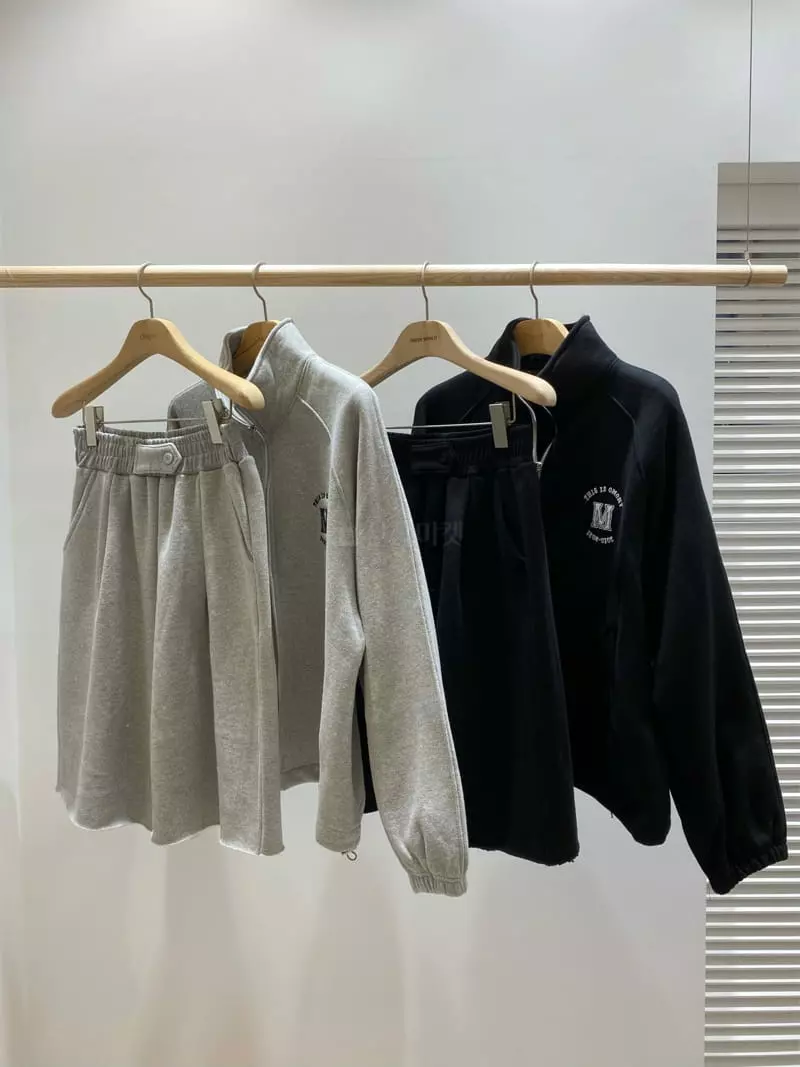 Chapter - Korean Women Fashion - #momslook - Fleece Two Way Zip-up - 11