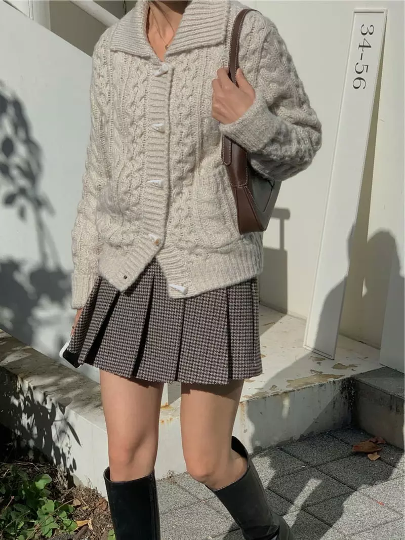 Chapter - Korean Women Fashion - #shopsmall - Merry Twist Cardigan - 2