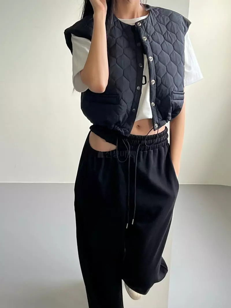 Chapter - Korean Women Fashion - #momslook - Quilting Padding Jumper - 4