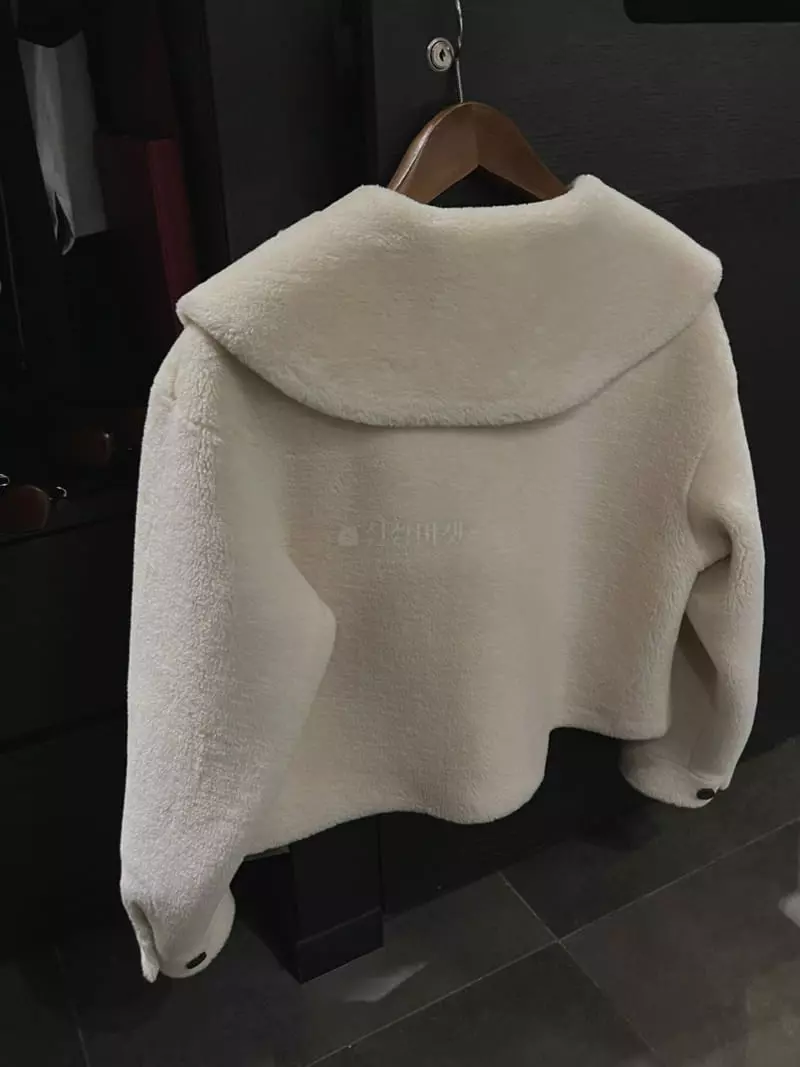 Chapter - Korean Women Fashion - #womensfashion - Seering Jacket