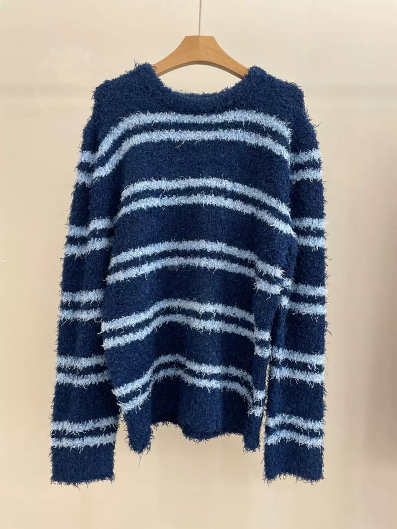 Charlotte - Korean Women Fashion - #momslook - Strieps Knit Tee - 3