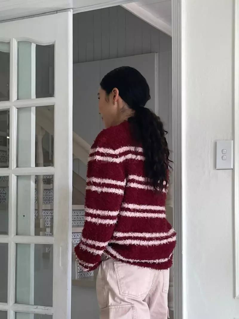Charlotte - Korean Women Fashion - #momslook - Strieps Puddle Knit Tee - 3
