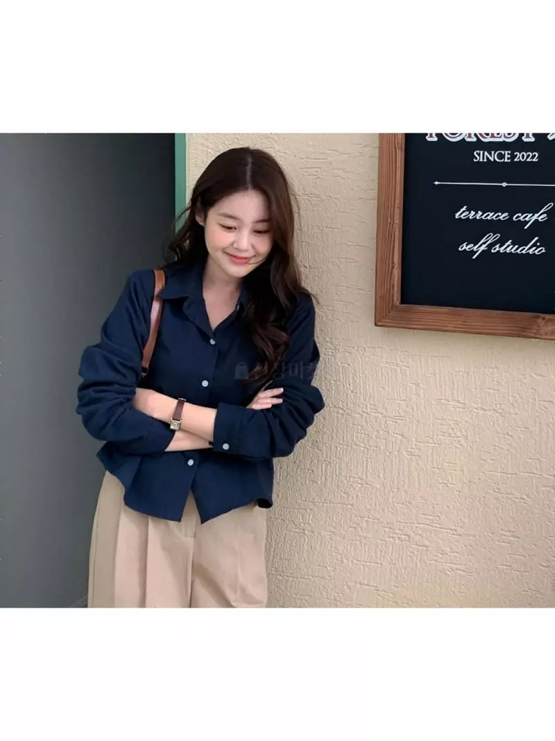 Chemi - Korean Women Fashion - #momslook - Anie Crop Shirt - 3