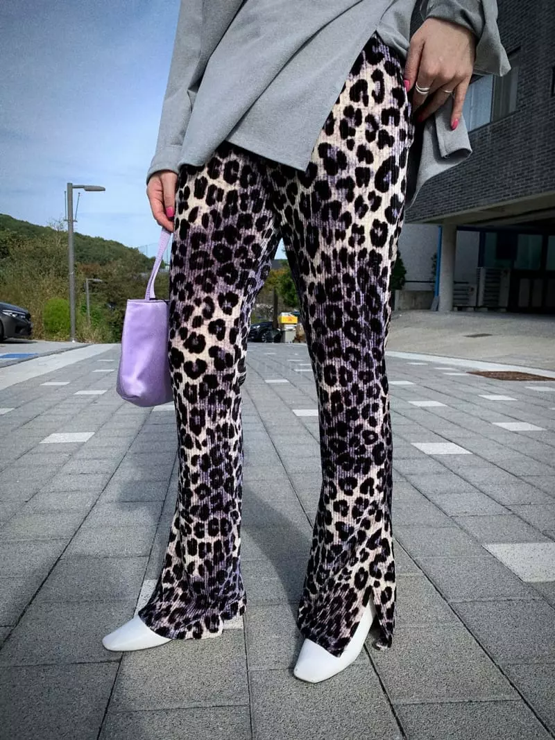 Clode - Korean Women Fashion - #momslook - Leopard Slit Pants - 11