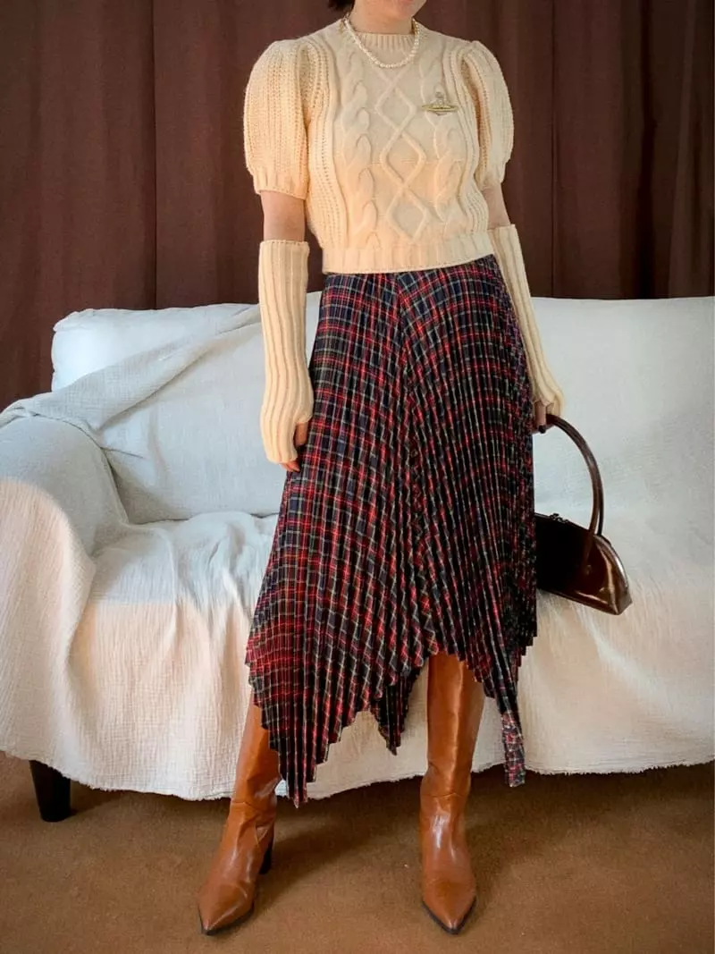 Clode - Korean Women Fashion - #romanticstyle - Check Wrinkle Skirt - 3