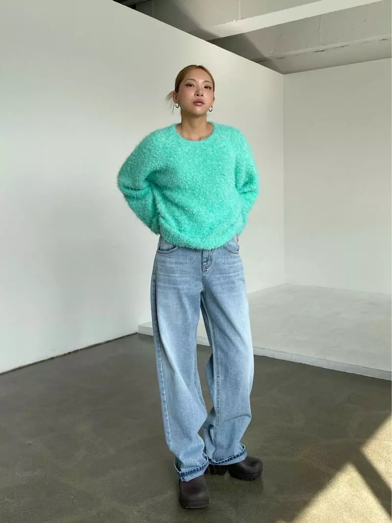 Creamvilla - Korean Women Fashion - #restrostyle - Mongle Knit Tee - 4