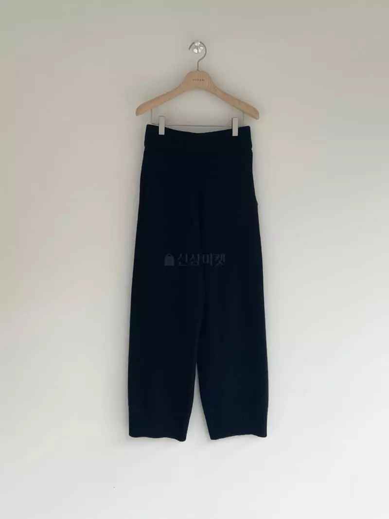 Cullum - Korean Women Fashion - #momslook - Puggy Pants