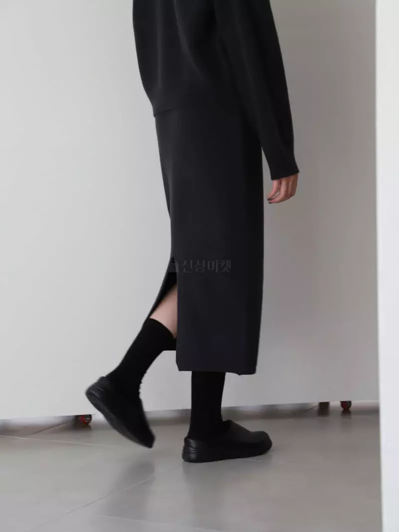 Cullum - Korean Women Fashion - #momslook - Puggy Skirt - 12