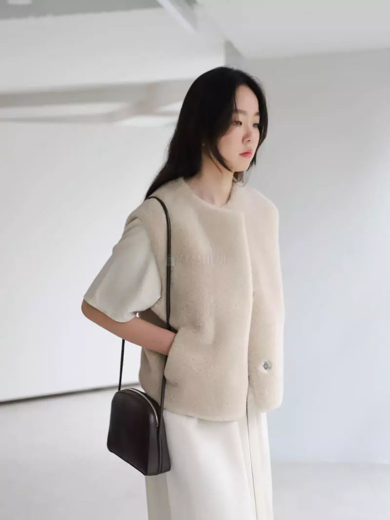 Cullum - Korean Women Fashion - #momslook - Nica Musthang Vest - 9