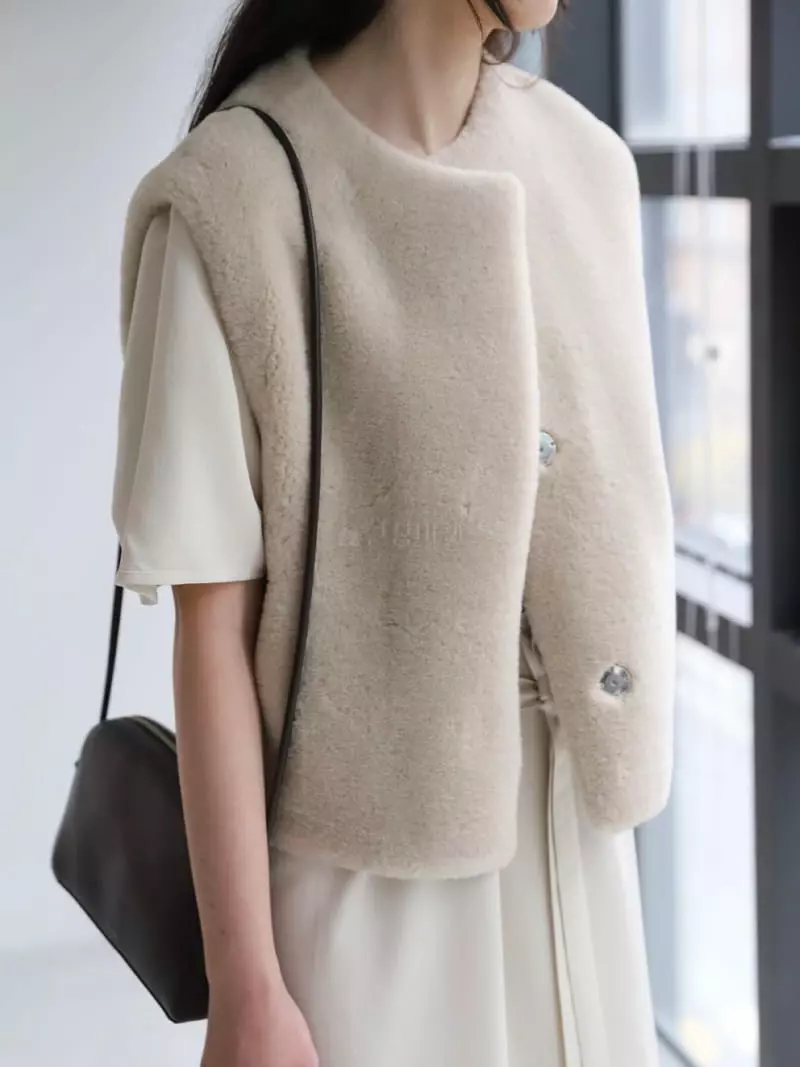 Cullum - Korean Women Fashion - #romanticstyle - Nica Musthang Vest - 5
