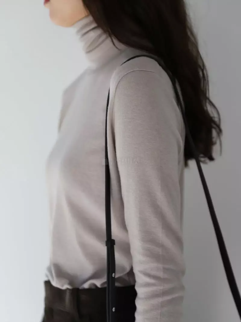 Cullum - Korean Women Fashion - #thelittlethings - Lea Turtleneck Tee - 9