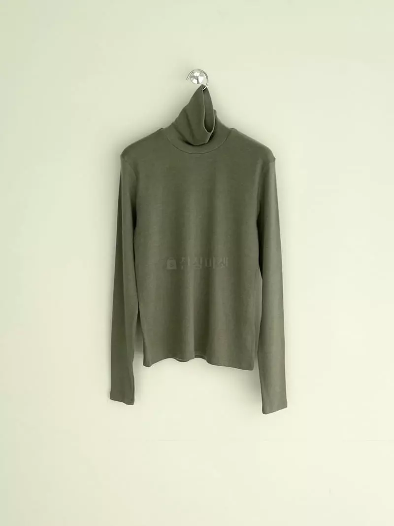 Cullum - Korean Women Fashion - #vintagekidsstyle - Lea Turtleneck Tee - 3
