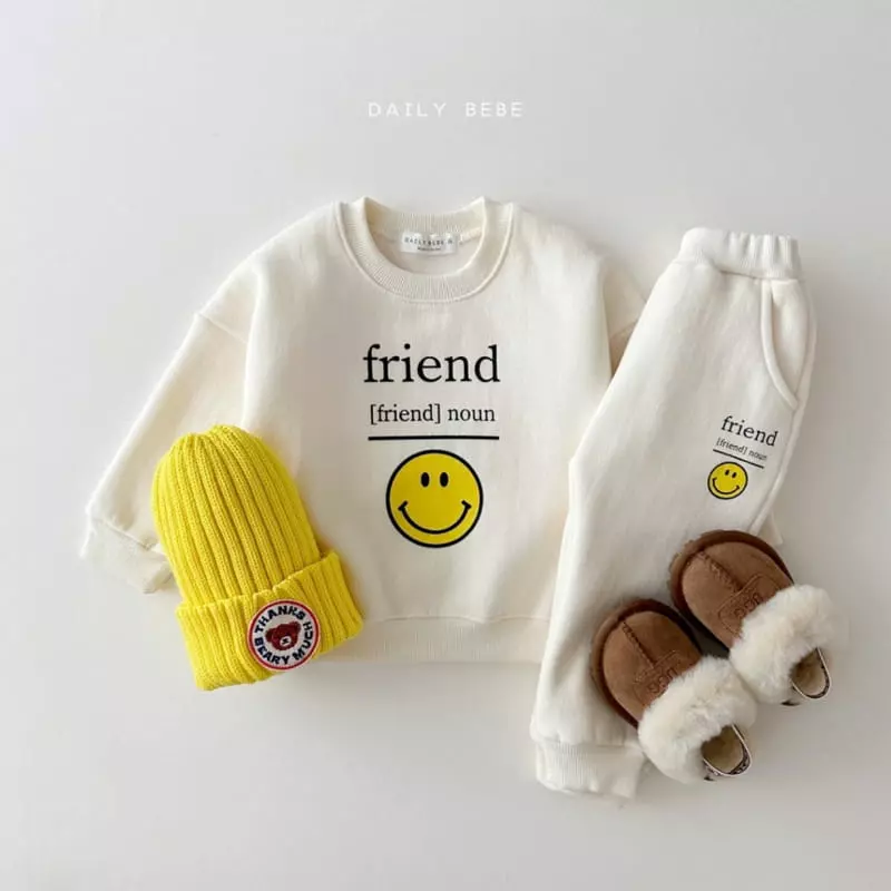 Daily Bebe - Korean Children Fashion - #Kfashion4kids - Smile Lettering Top Bottom Set